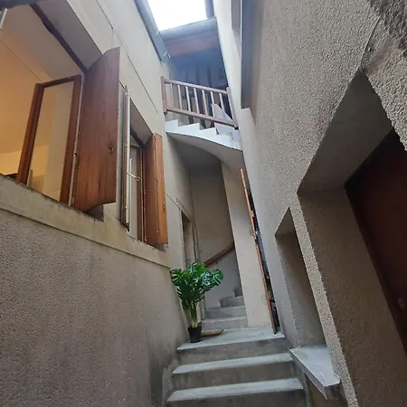 *monge Zola* * Dijon